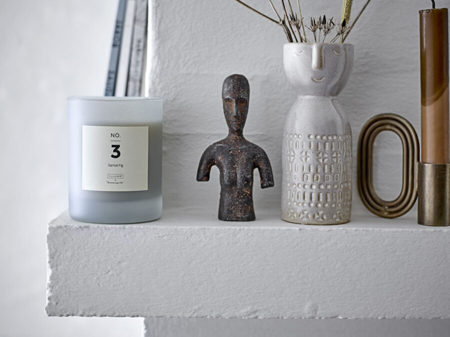 Objets de Bibi - Bloomingville Un vaso in grès che ha nella parte superiore un viso che vi farà sorridere.